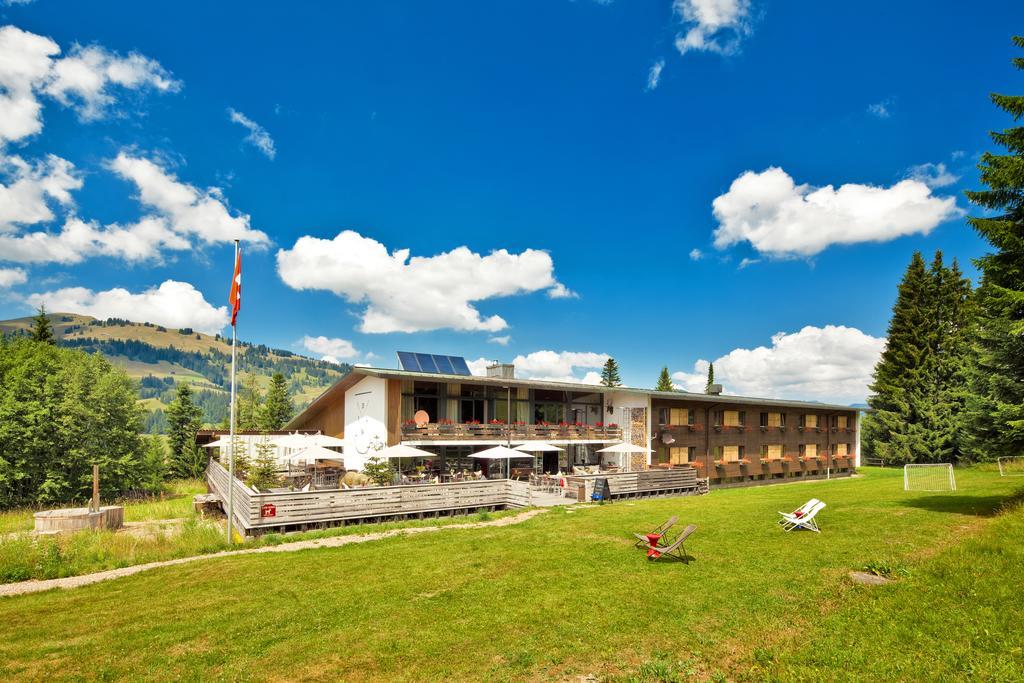 Saanewald Lodge Saanenmoser Exterior photo