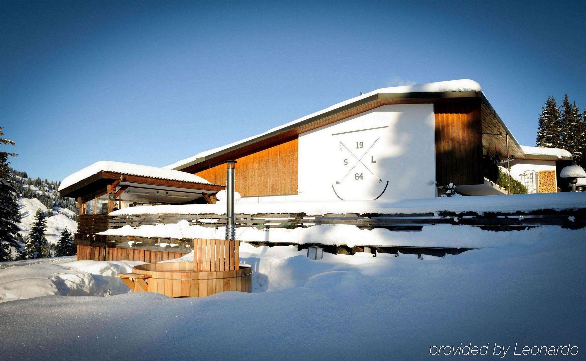 Saanewald Lodge Saanenmoser Exterior photo